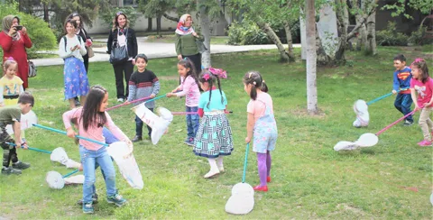 4-6 yaş çocuklar Böcek Şenlik Okulu'nda, fotoğraf 1